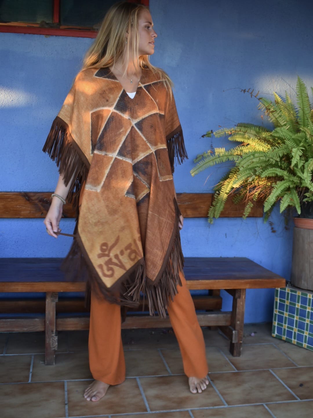 Poncho i cashmere og silk med eget foto motiv Poncho