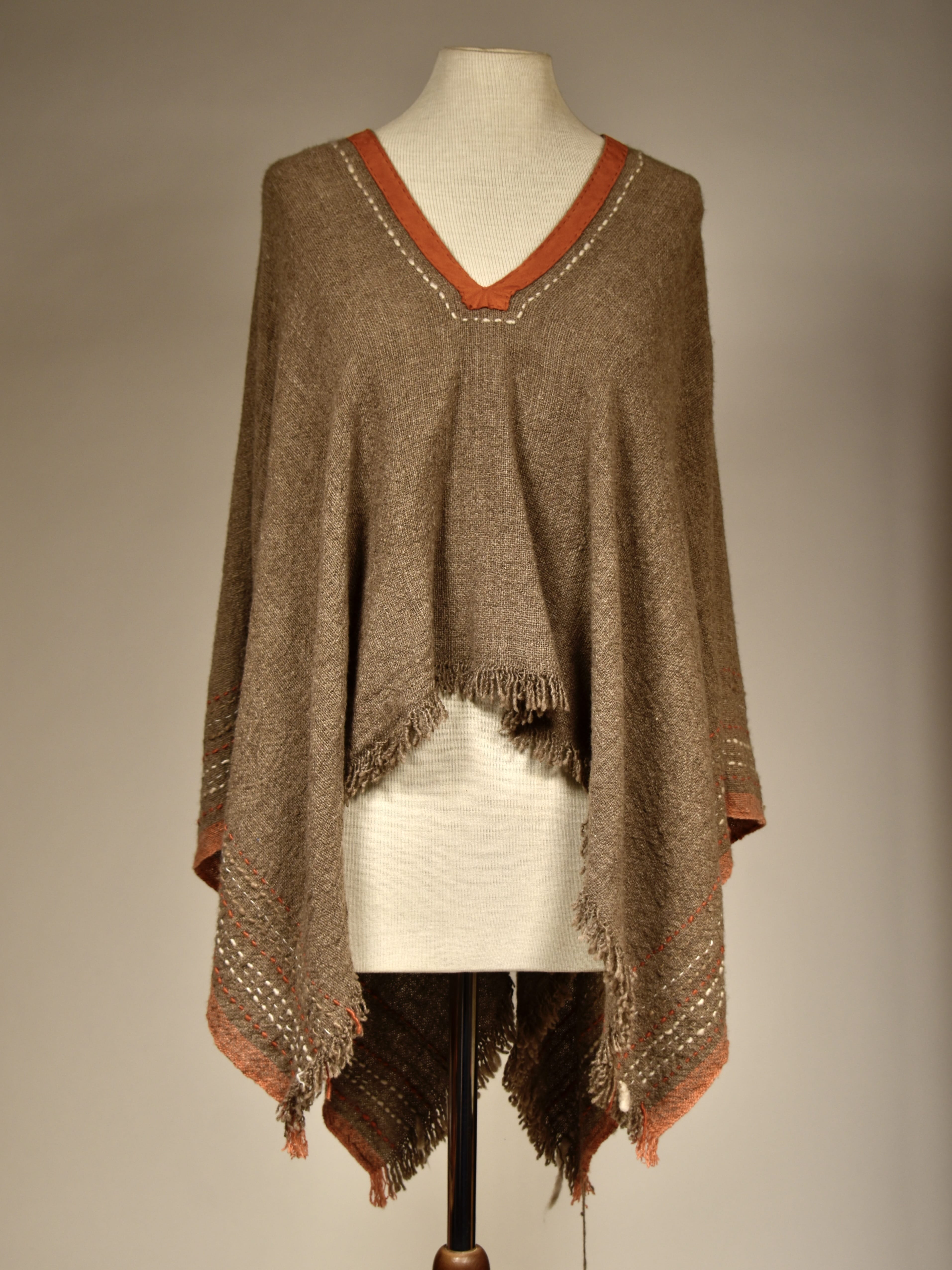 Poncho i yak-ull