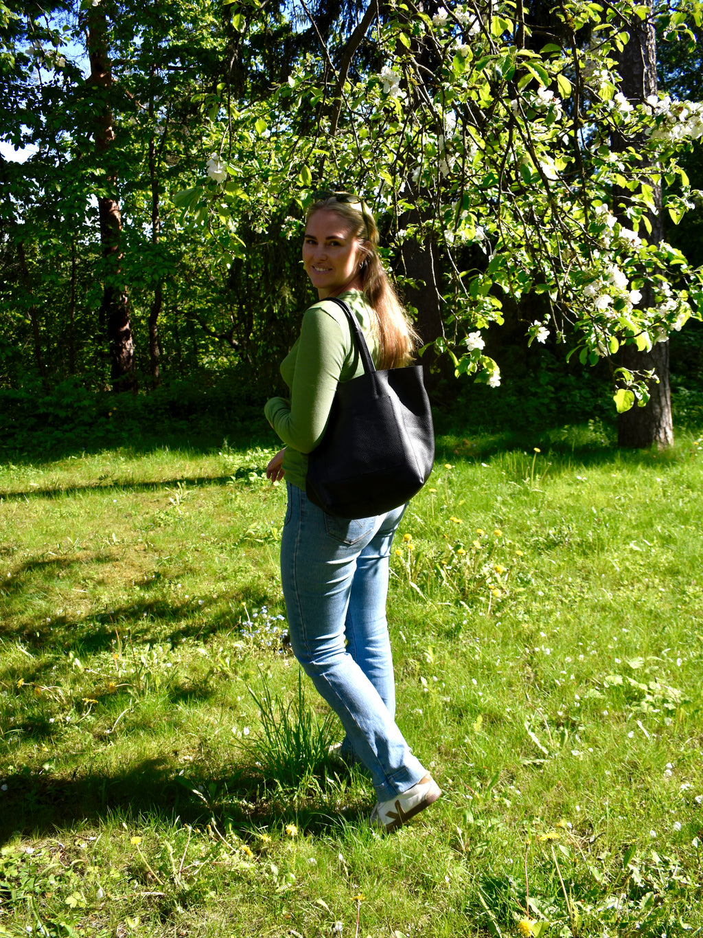 Liten tote-veske