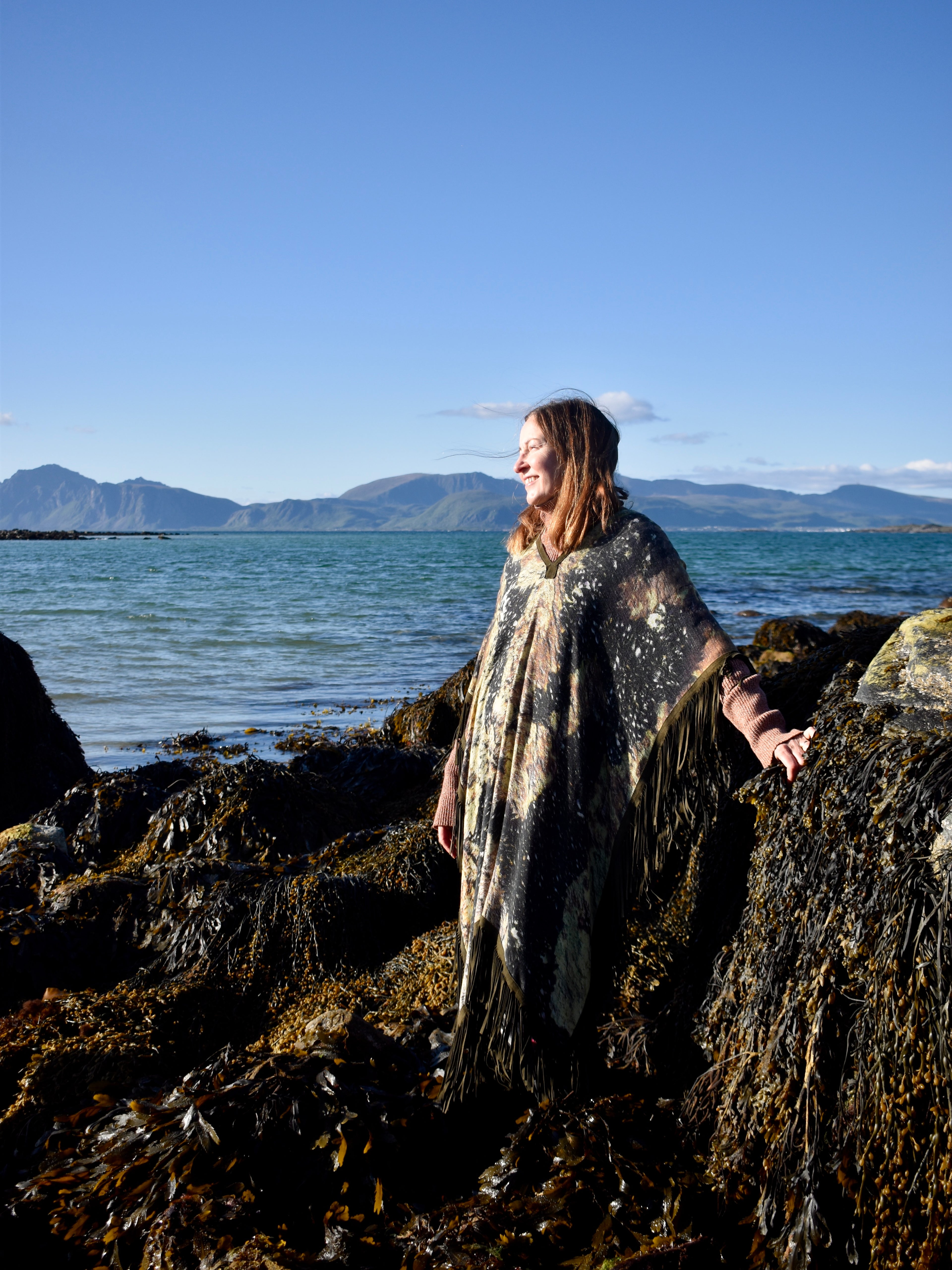 Flo & Fjære poncho