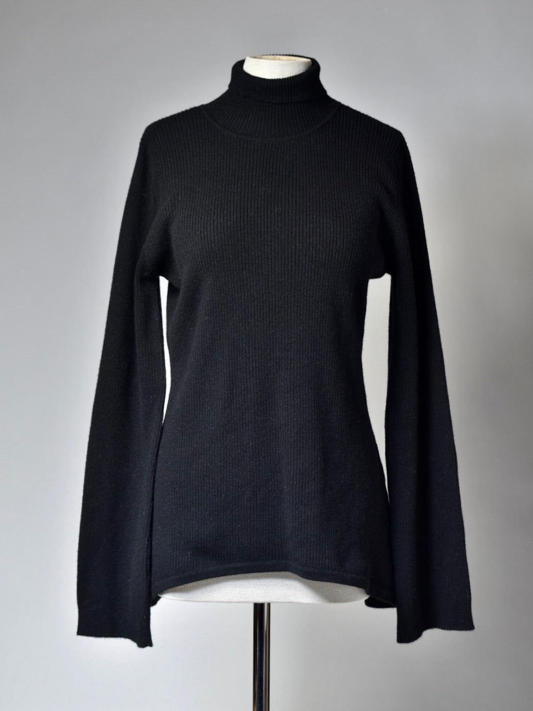 Høyhalset genser i cashmere-ribb